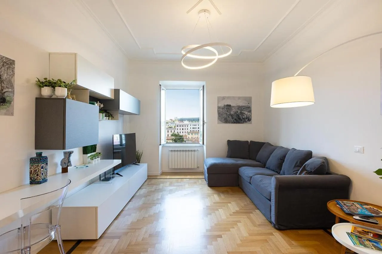 Colosseo Modern By Rental In Rome