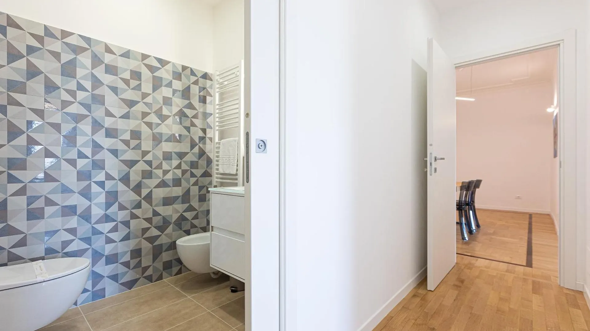 Apartment Colosseo Modern By Rental In Rome