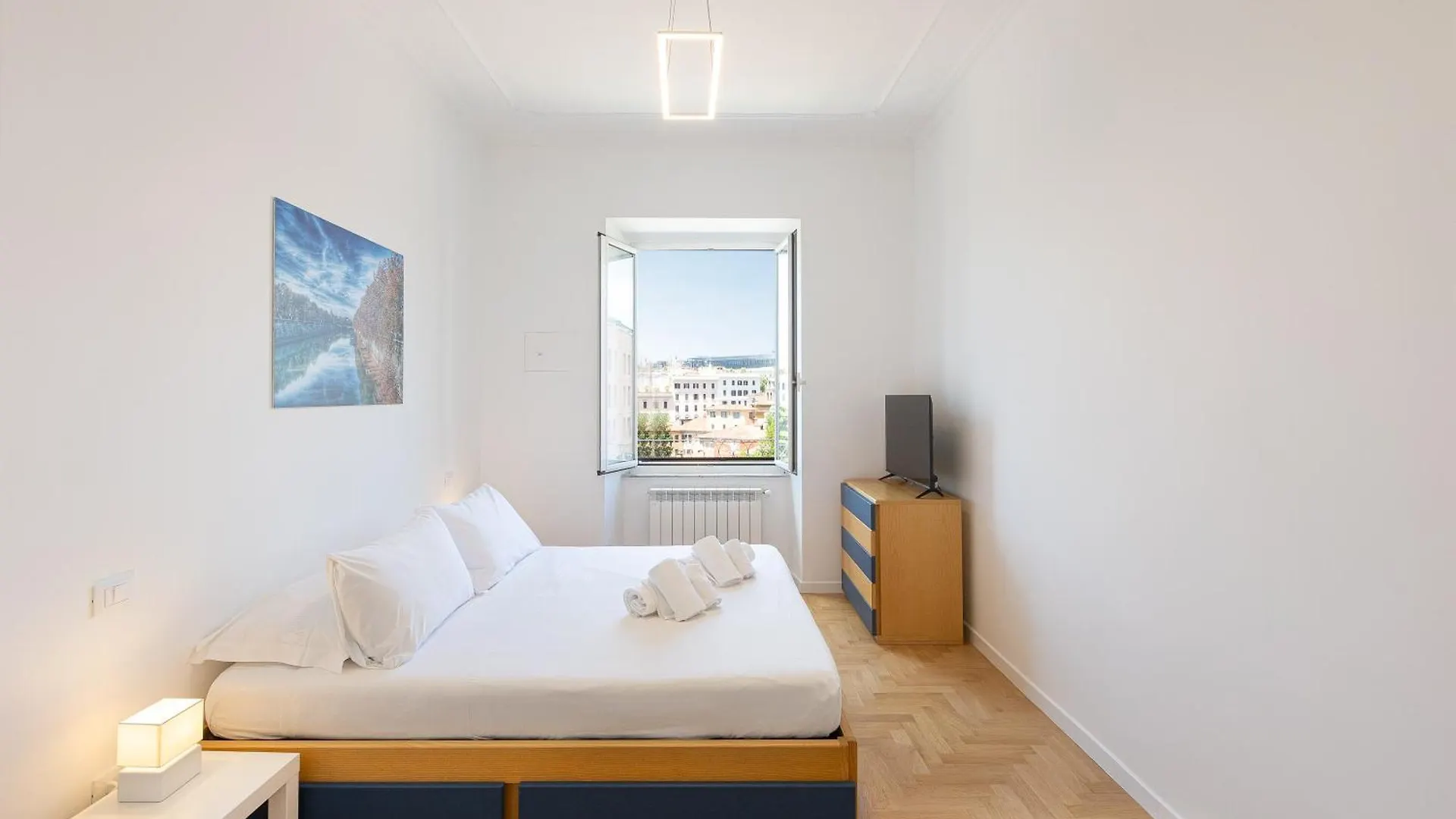 Apartment Colosseo Modern By Rental In Rome